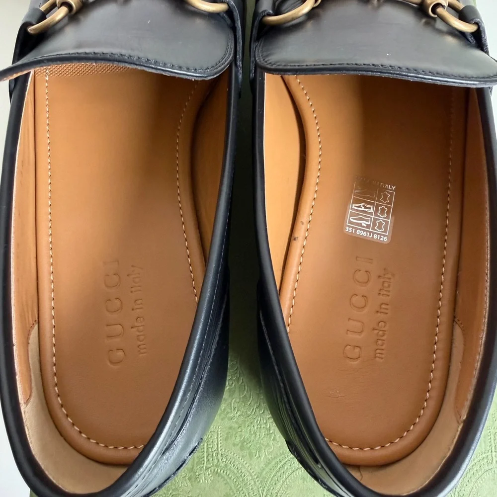 Gucci Black Leather Horsebit Loafers